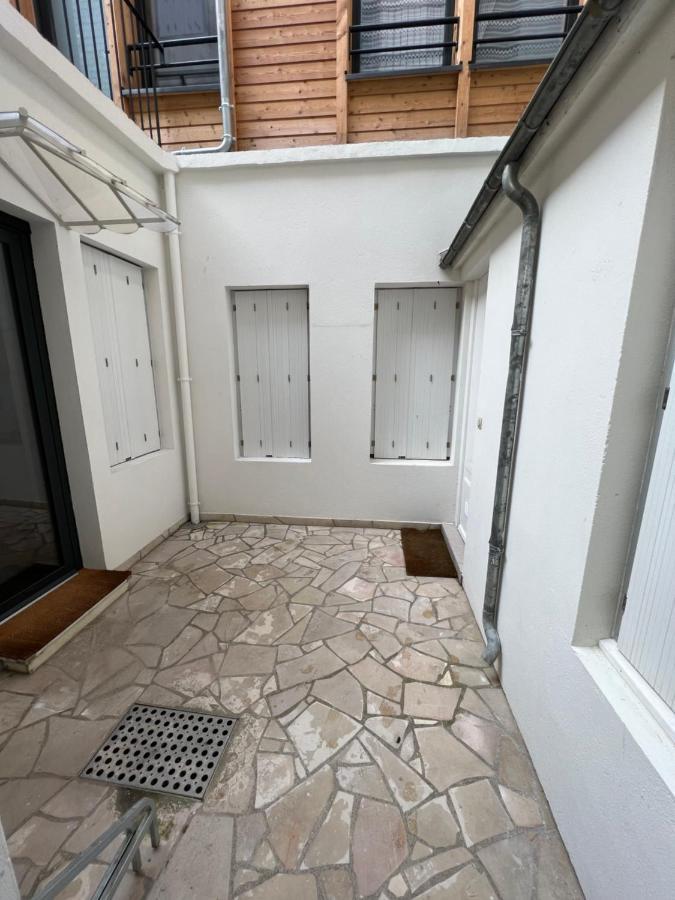קאוטרט Bel Appartement En Rez De Chaussee מראה חיצוני תמונה